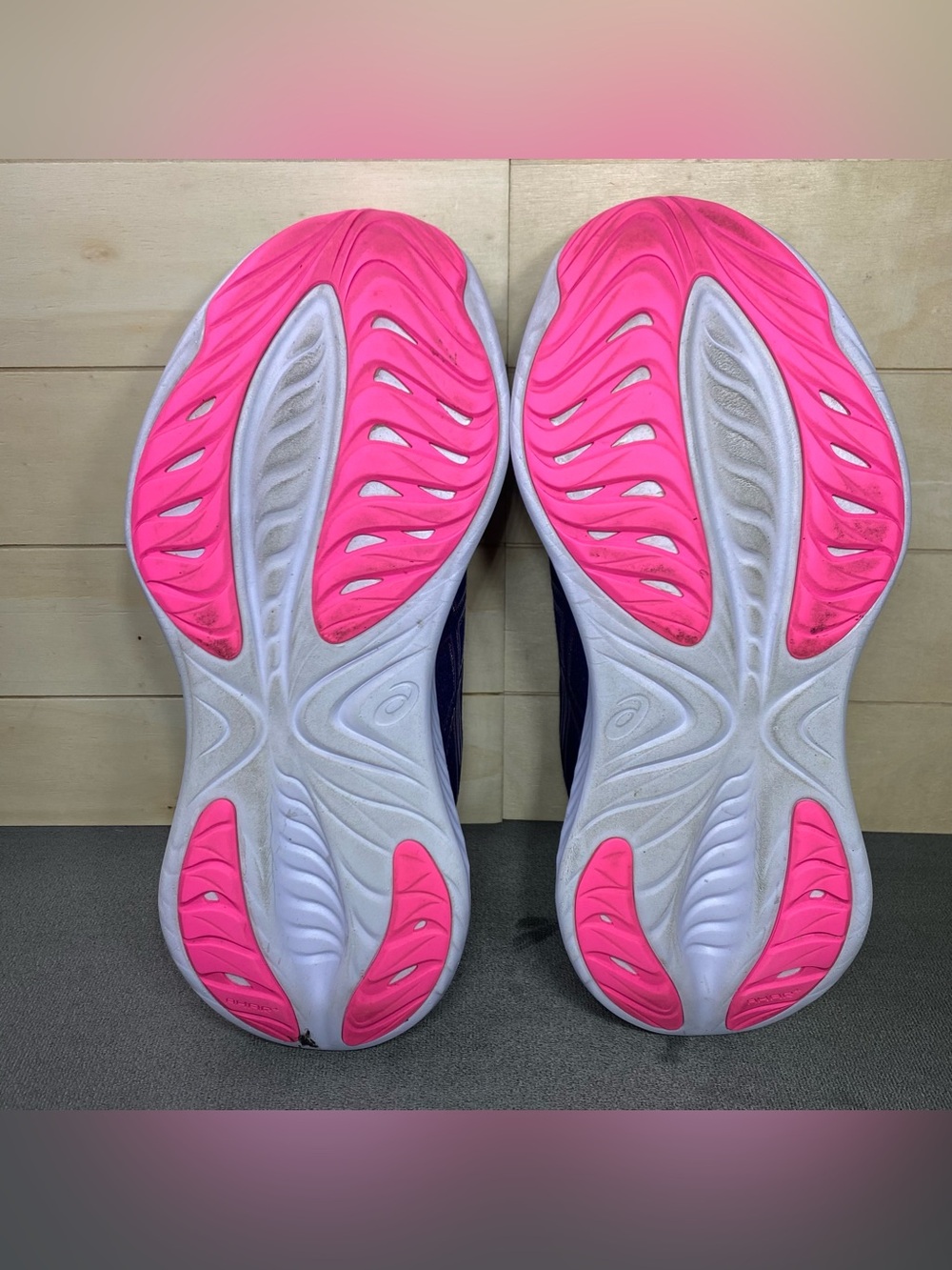 Asics Gel Cumulus 25 Lilac Blue Women's Size 7 Running Shoes Wide Sneakers - Picture 9 of 11